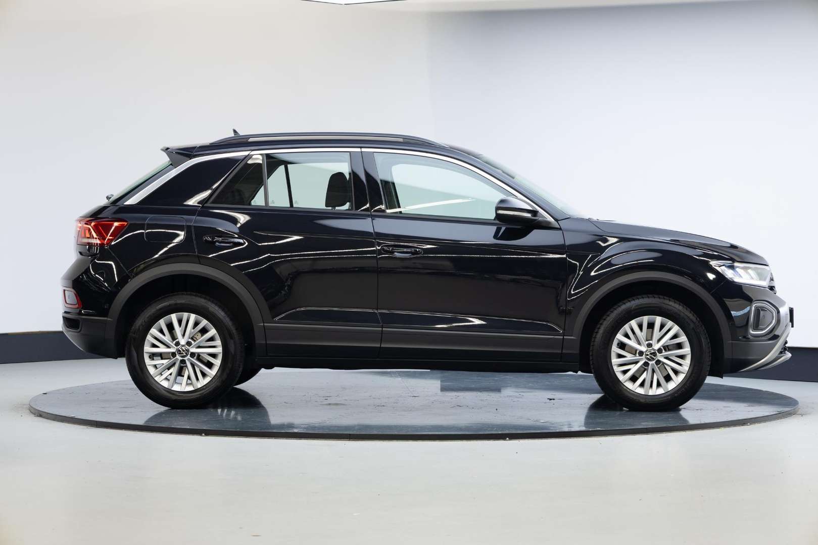 Volkswagen T-Roc TSI Life - 2023 - Joinsteer - #25
