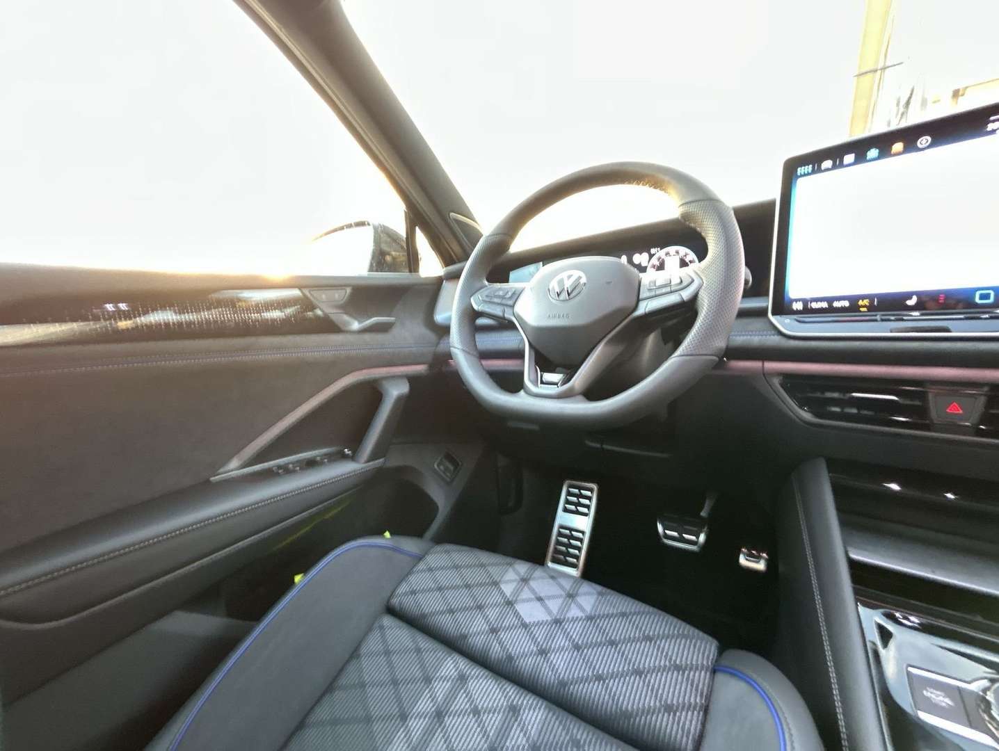 Volkswagen Tayron EHybrid R-Line Black Style - 2026 - Joinsteer - #9