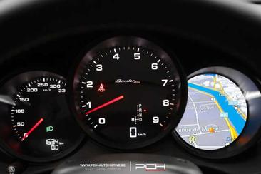 Porsche 718 Boxster GTS — photo 13
