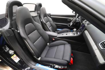 Porsche 718 Boxster GTS — photo 10