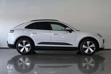 Porsche Macan Electrique Electric 2025 Gris — photo 4