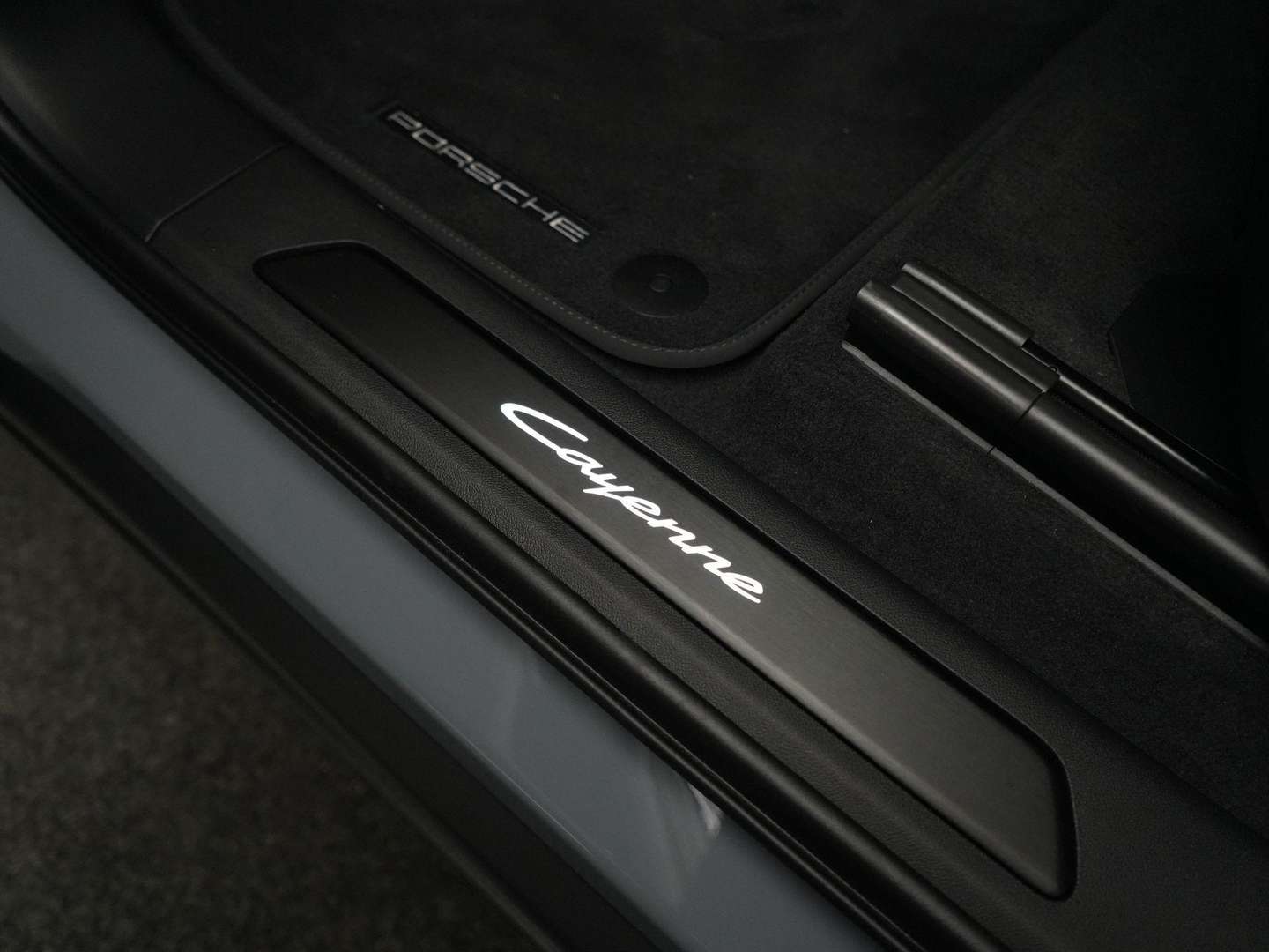 Porsche Cayenne III E-Hybrid Black Edition - 2026 - Joinsteer - #22