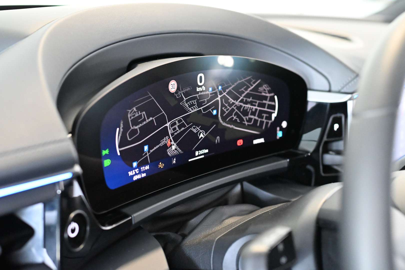 Porsche Macan Electrique Base - 2025 - Joinsteer - #12