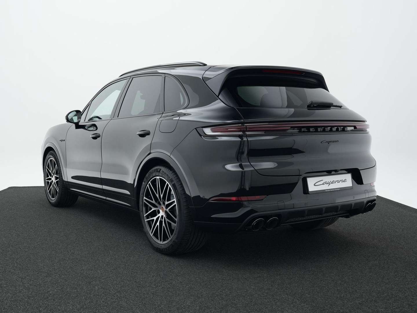 Porsche Cayenne III E-Hybrid Black Edition - 2026 - Joinsteer - #2