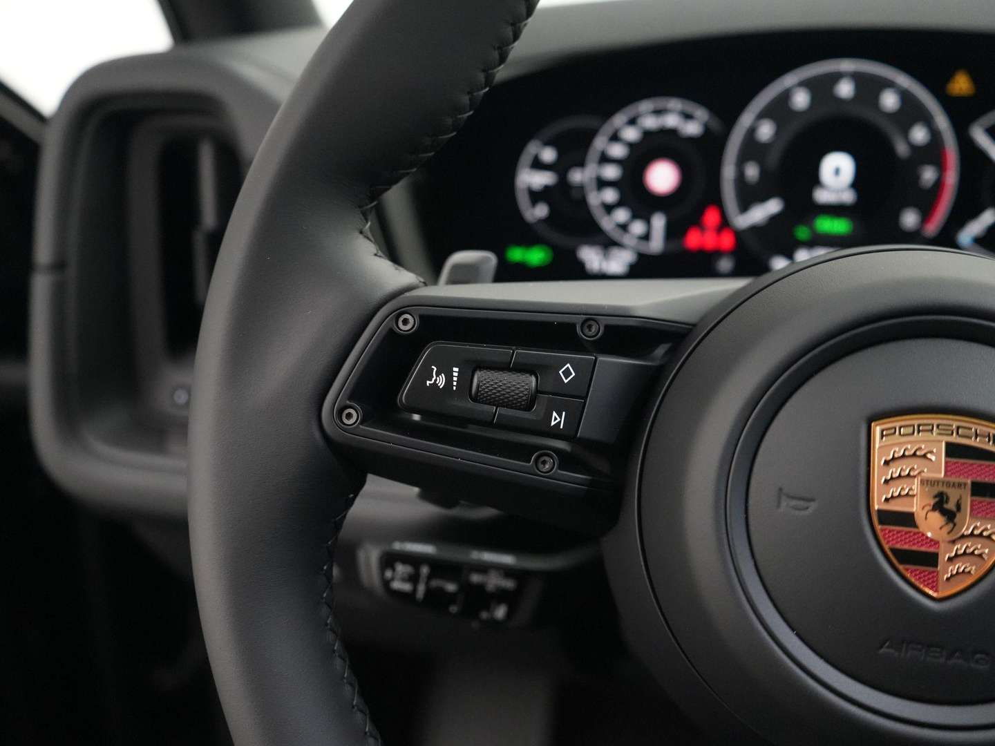 Porsche Cayenne III E-Hybrid Black Edition - 2026 - Joinsteer - #7