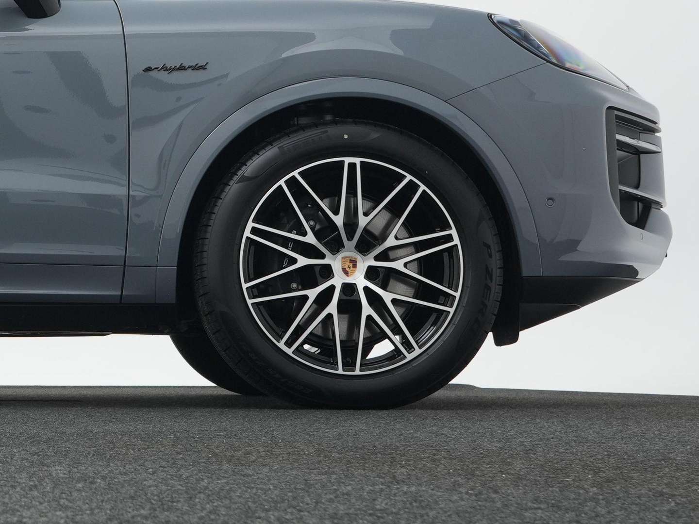 Porsche Cayenne III E-Hybrid Black Edition - 2026 - Joinsteer - #40