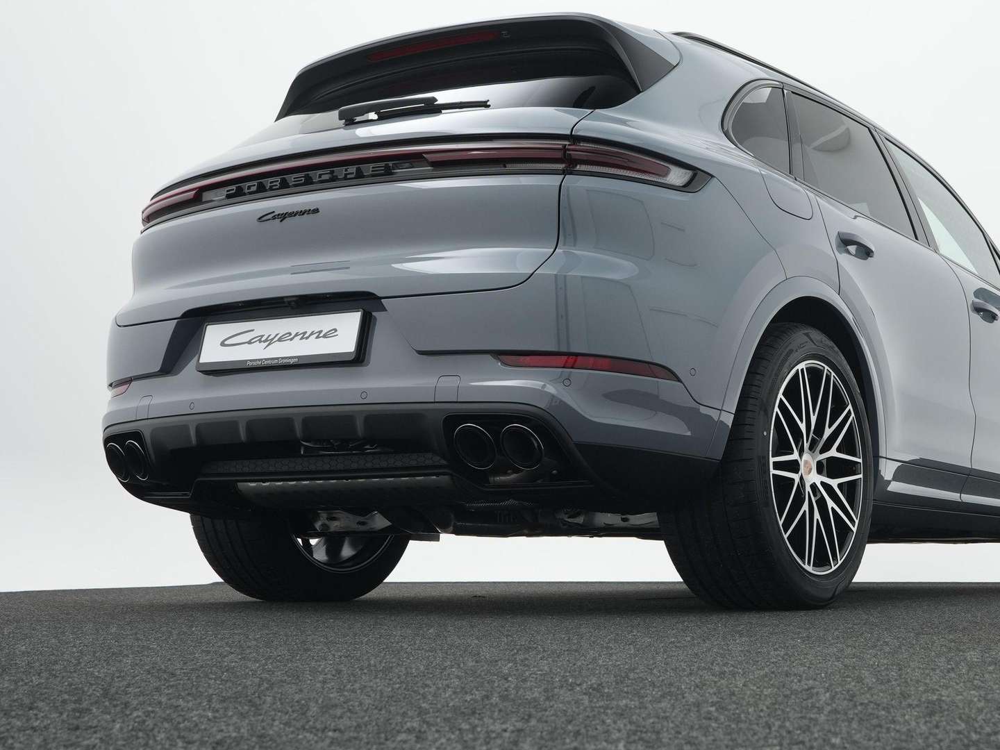 Porsche Cayenne III E-Hybrid Black Edition - 2026 - Joinsteer - #42