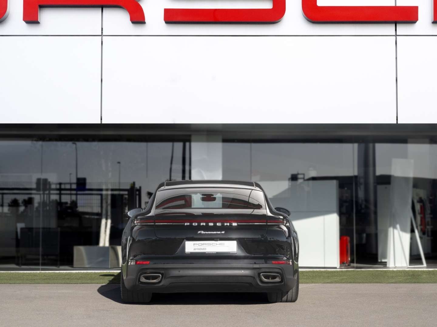 Porsche Panamera II E-Hybrid - 2025 - Joinsteer - #4