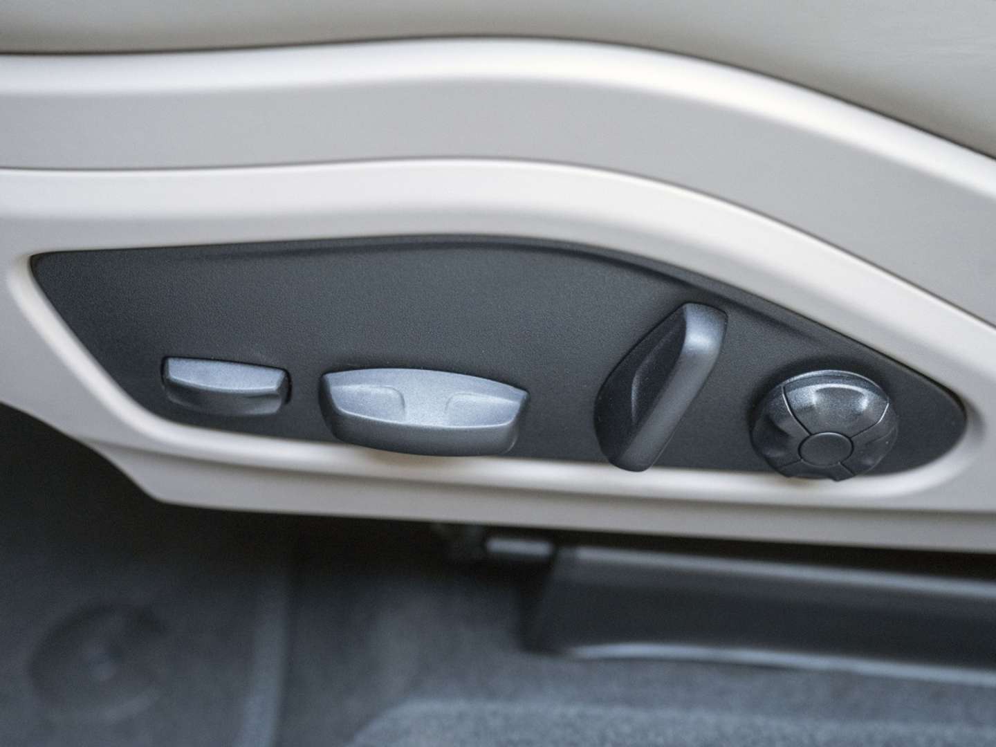 Porsche Panamera II E-Hybrid - 2025 - Joinsteer - #27