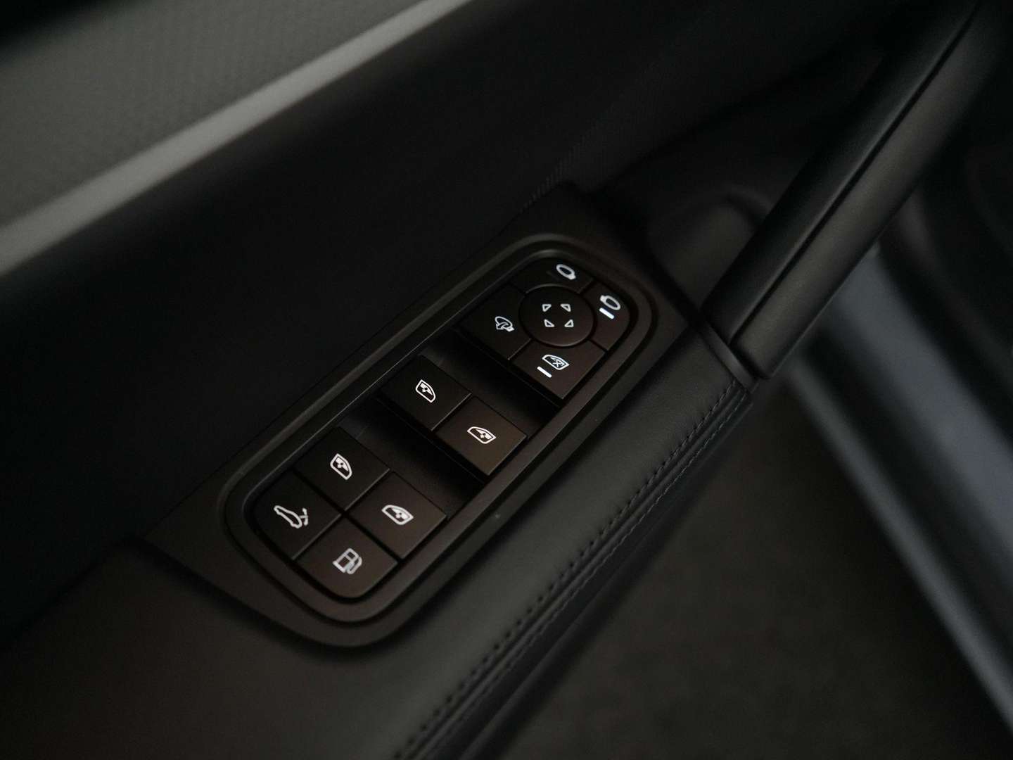 Porsche Cayenne III E-Hybrid - 2024 - Joinsteer - #26