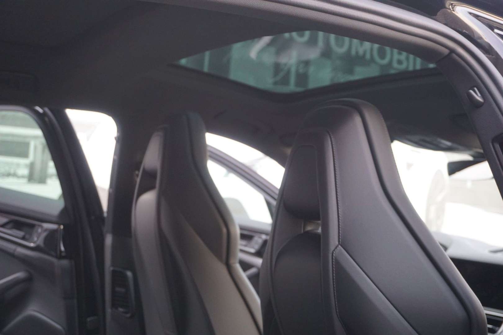 Porsche Panamera II E-Hybrid - 2025 - Joinsteer - #23