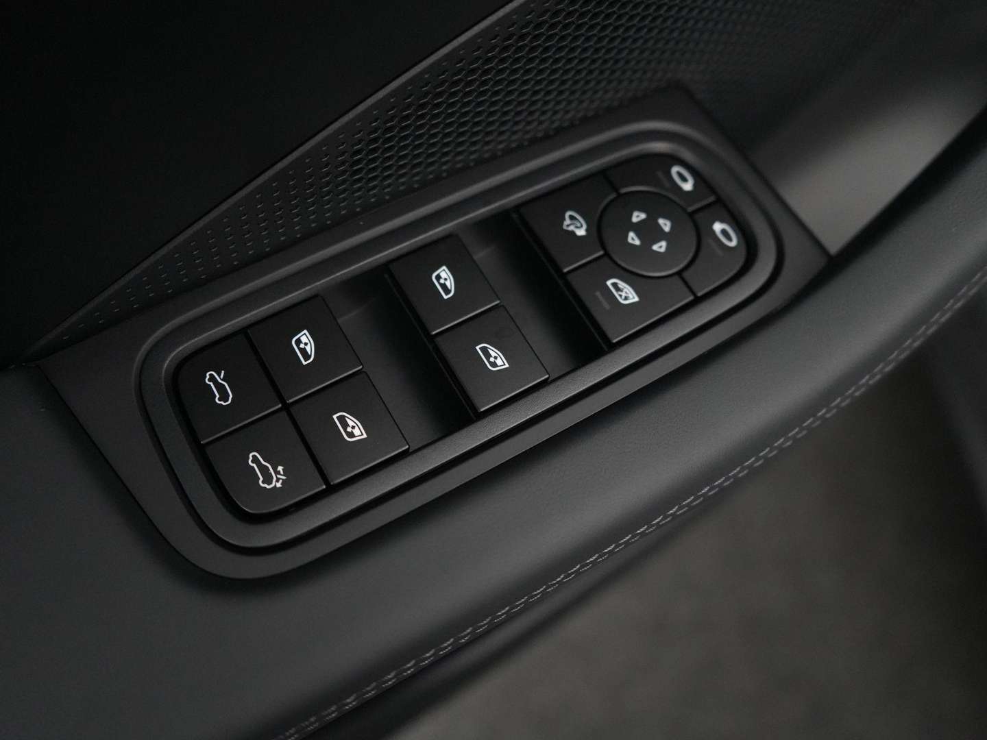 Porsche Macan II 4S - 2026 - Joinsteer - #16