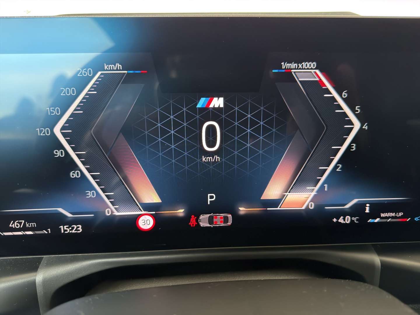 BMW 220i Coupé M Sport 220i - 2025 - Joinsteer - #12