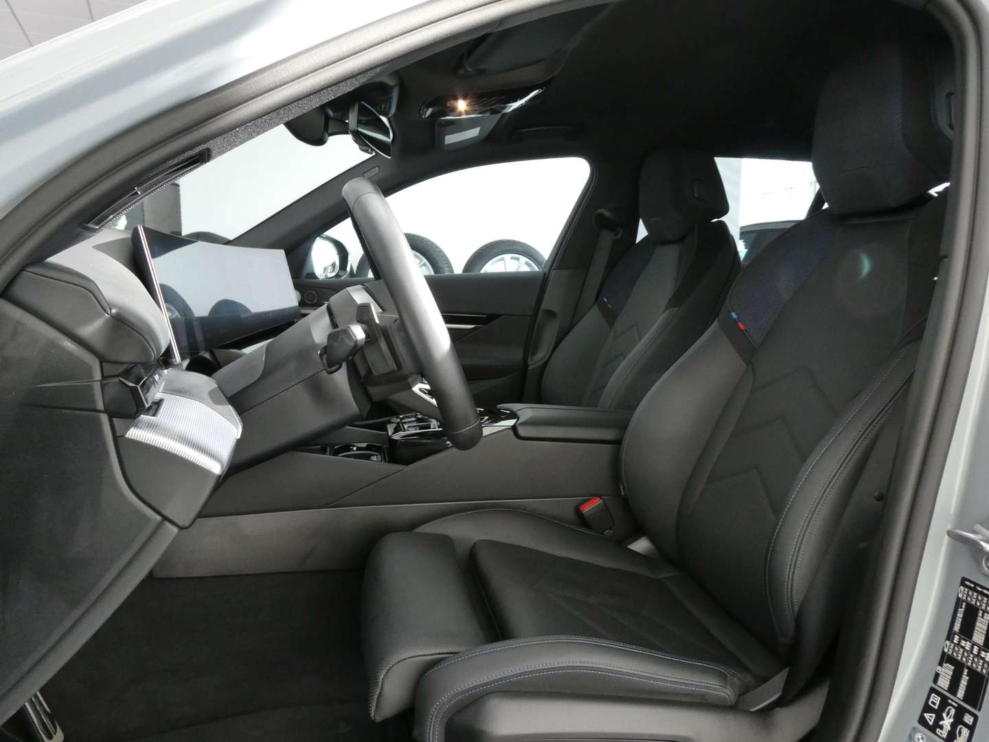 BMW Série 5 520d XDrive - 2025 - Joinsteer - #8