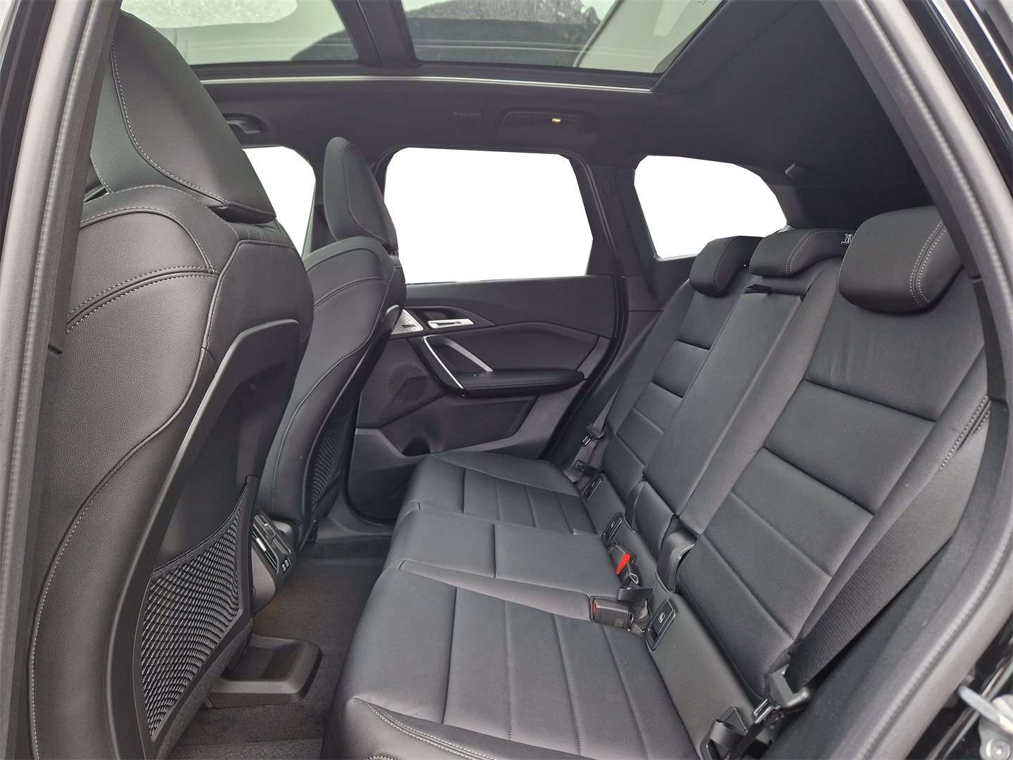 BMW IX1 XDrive30 - 2024 - Joinsteer - #17