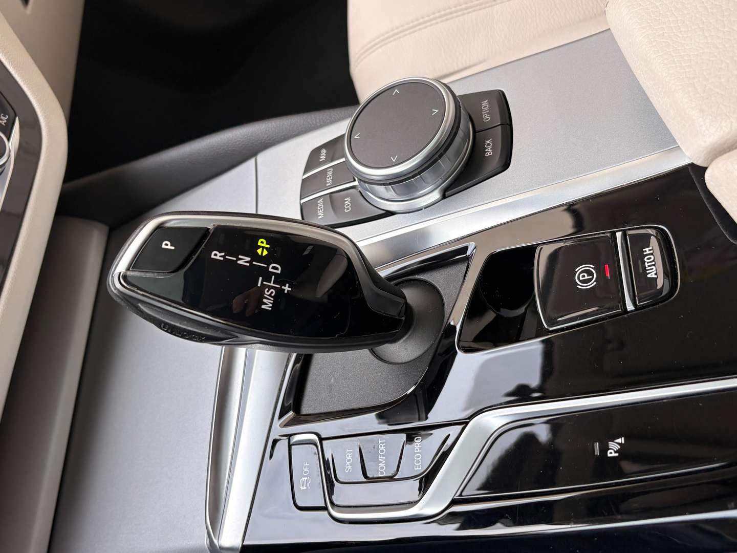 BMW Série 5 Touring Luxury 520d - 2021 - Joinsteer - #14