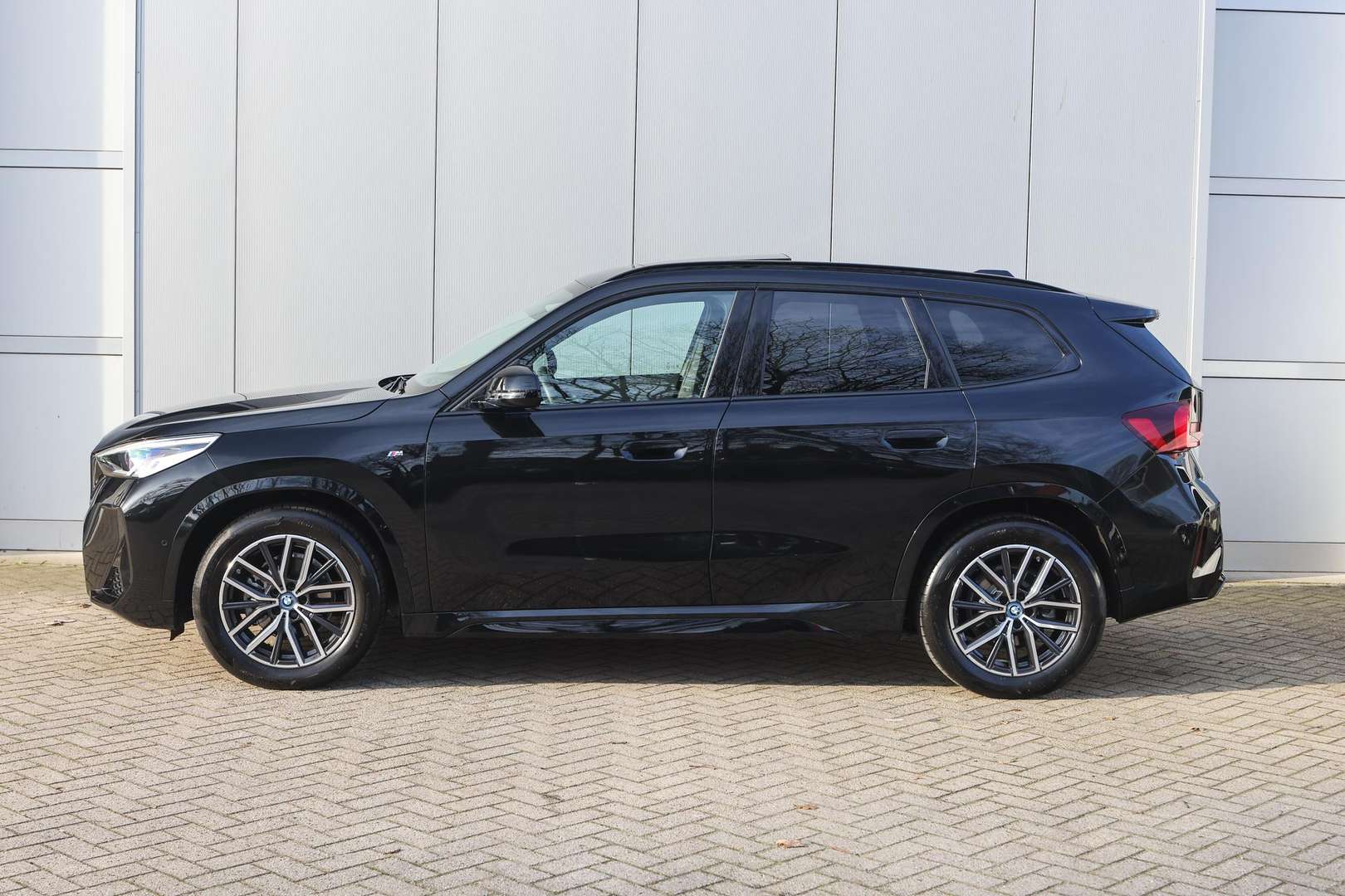 BMW IX1 M Sport EDrive20 - 2024 - Joinsteer - #7