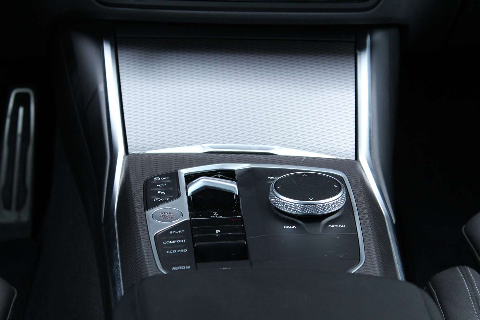 BMW 318 M Sport - 2023 - Joinsteer - #20