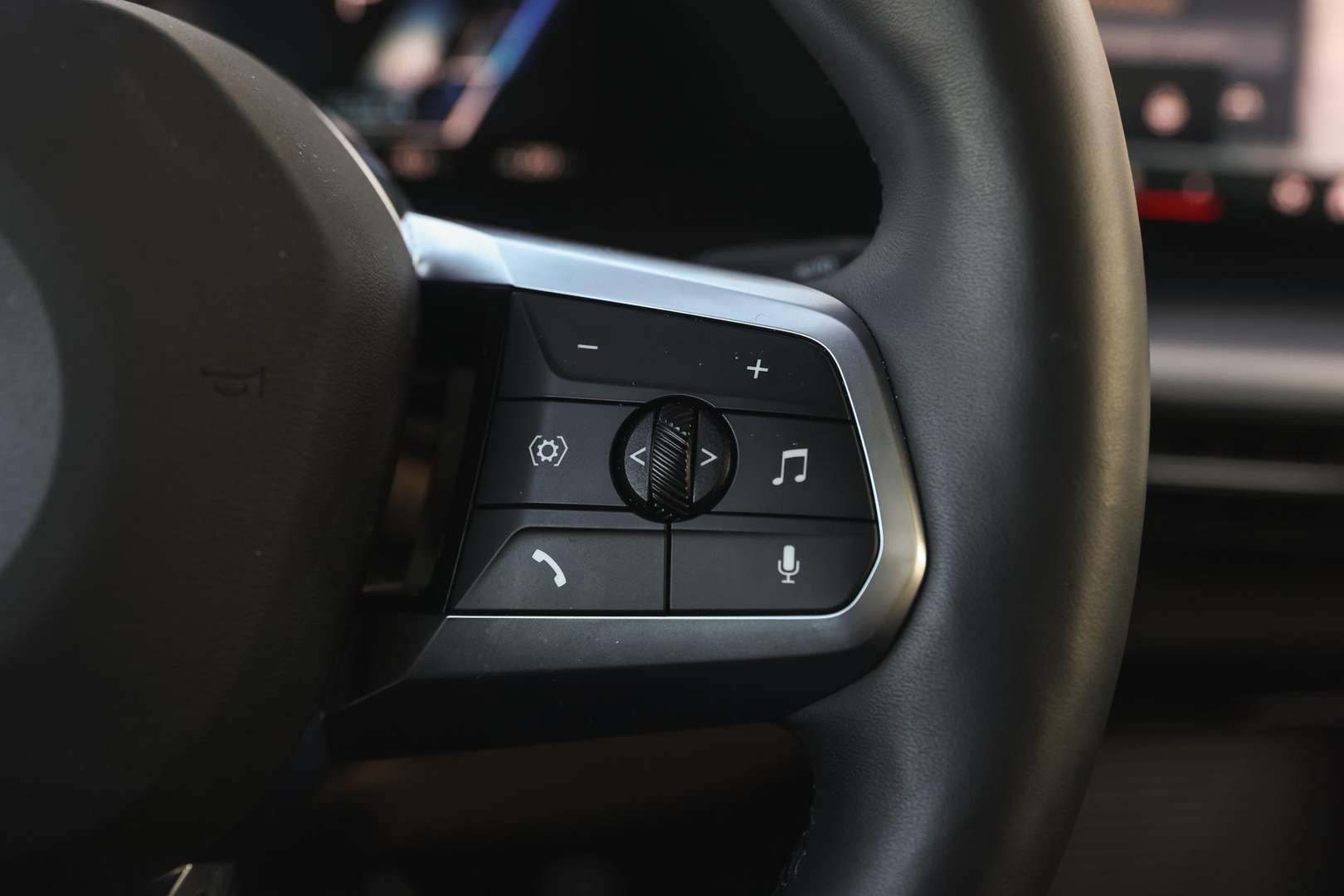 BMW IX1 M Sport EDrive20 - 2024 - Joinsteer - #14