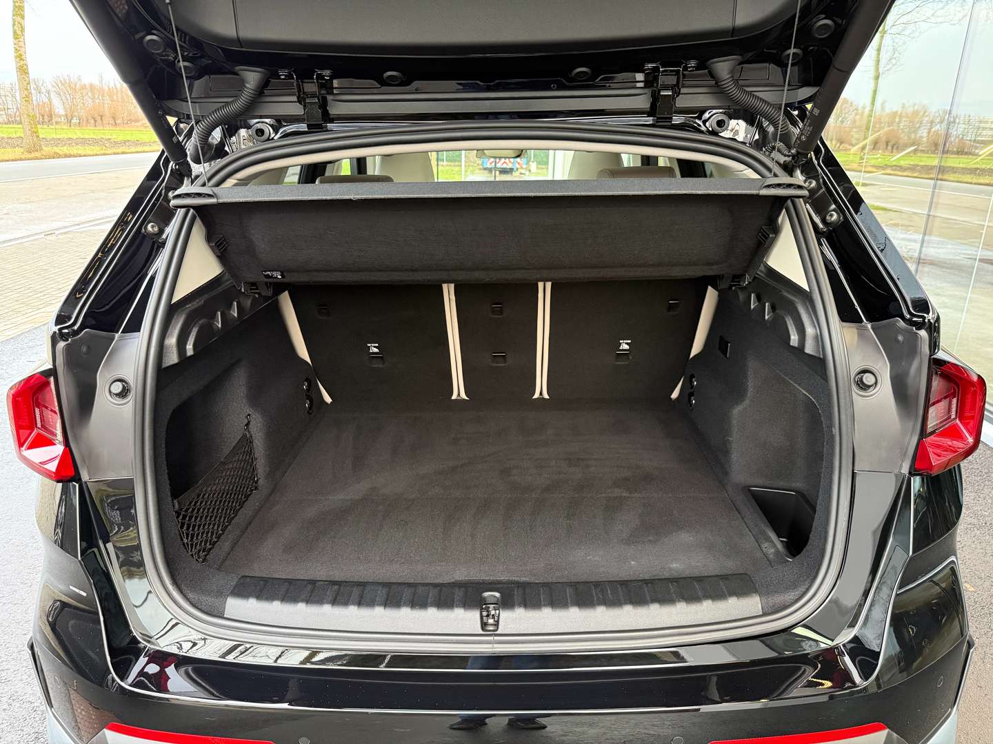 BMW IX1 - 2024 - Joinsteer - #17