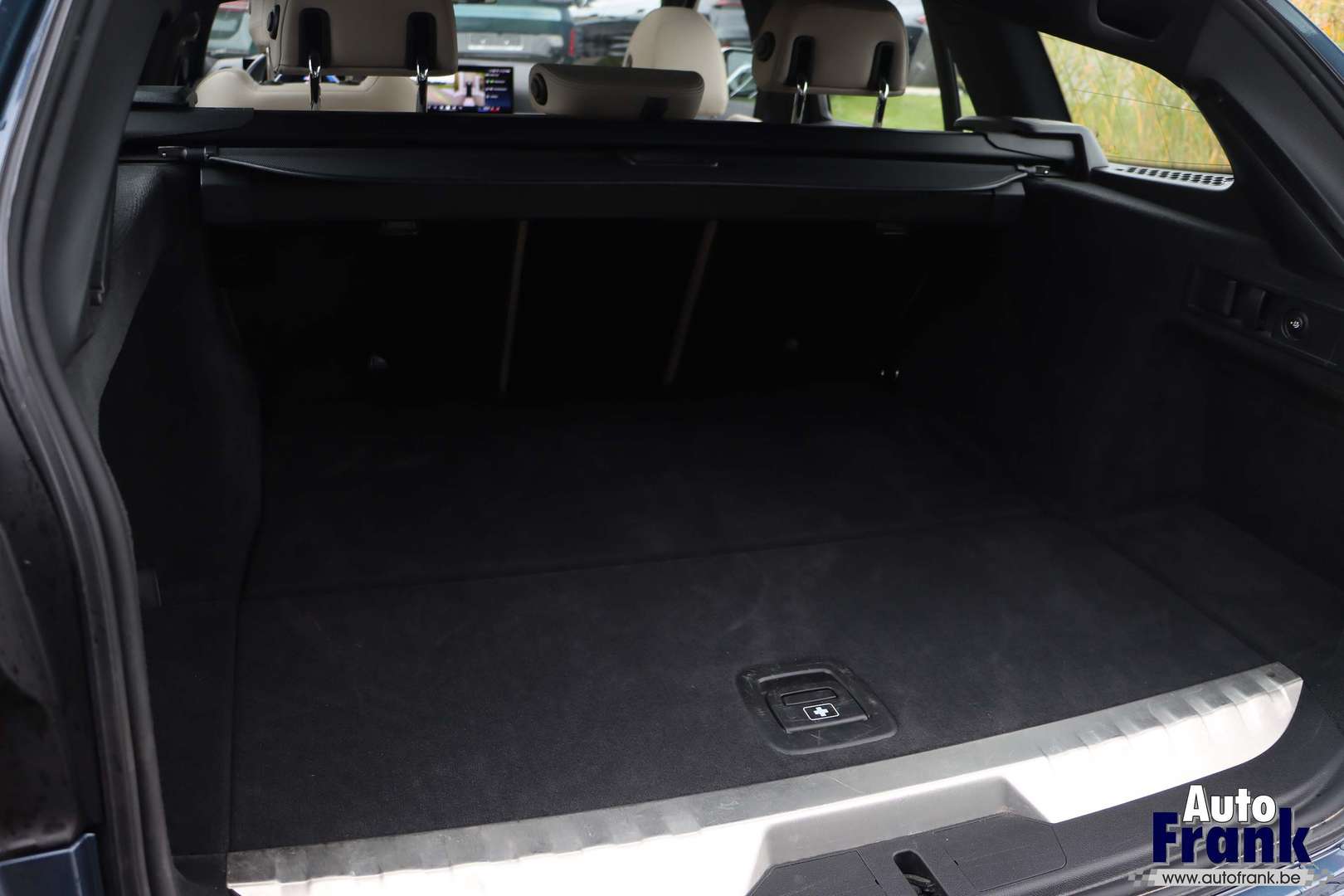 BMW 330e Touring M Sport 330e - 2024 - Joinsteer - #16