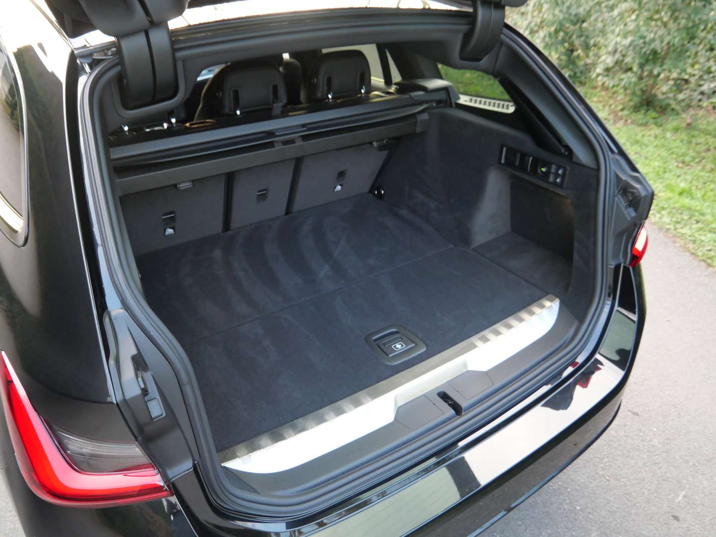 BMW Série 3 Touring Shadow Line 320e - 2024 - Joinsteer - #9