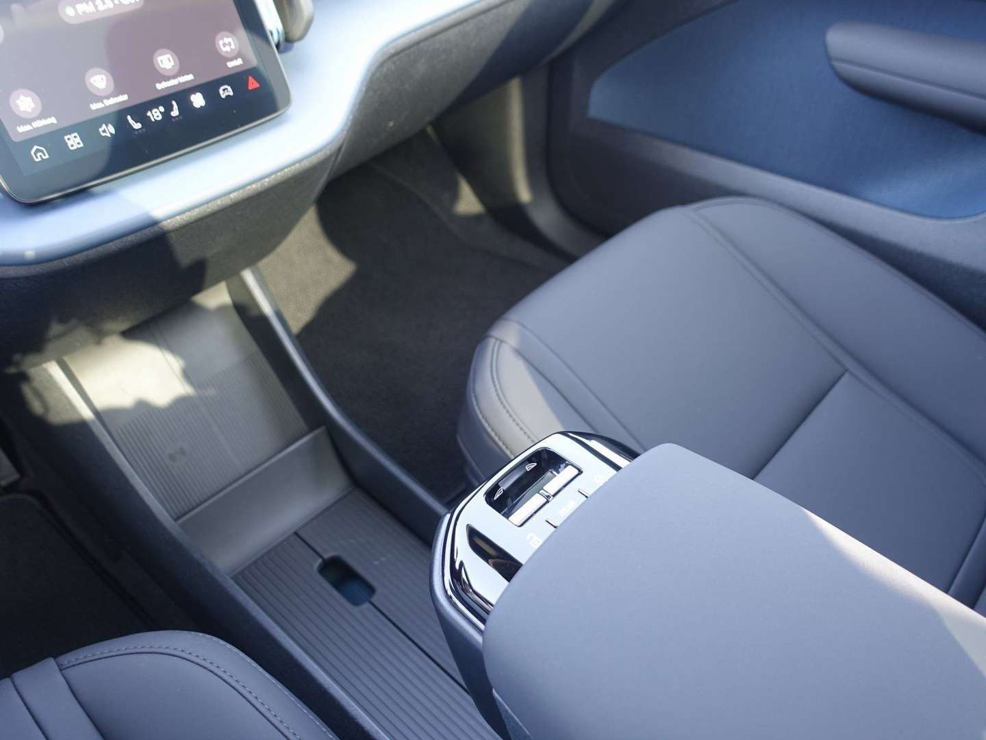 Volvo EX30 Twin Motor Ultra - 2025 - Joinsteer - #18