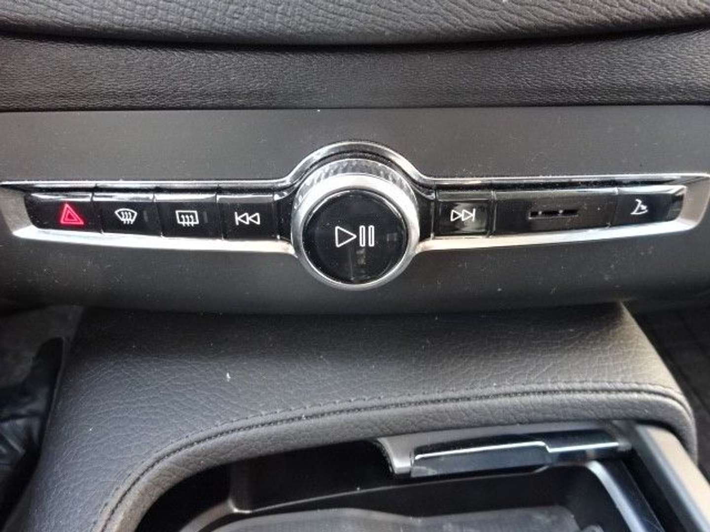 Volvo XC90 Momentum - 2021 - Joinsteer - #17