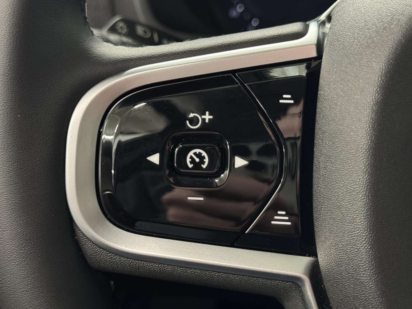 Volvo XC90 T8 Recharge Plus - 2025 - Joinsteer - #18