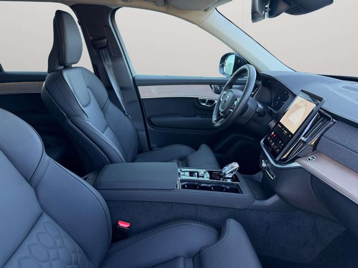 Volvo XC90 Plus Essence - 2025 - Joinsteer - #15