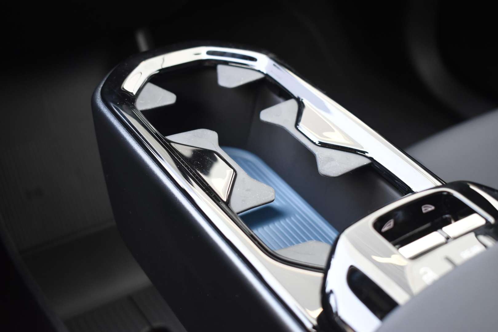 Volvo EX30 SINGLE MOTOR (EXTENDED RANGE) - 2026 - Joinsteer - #18