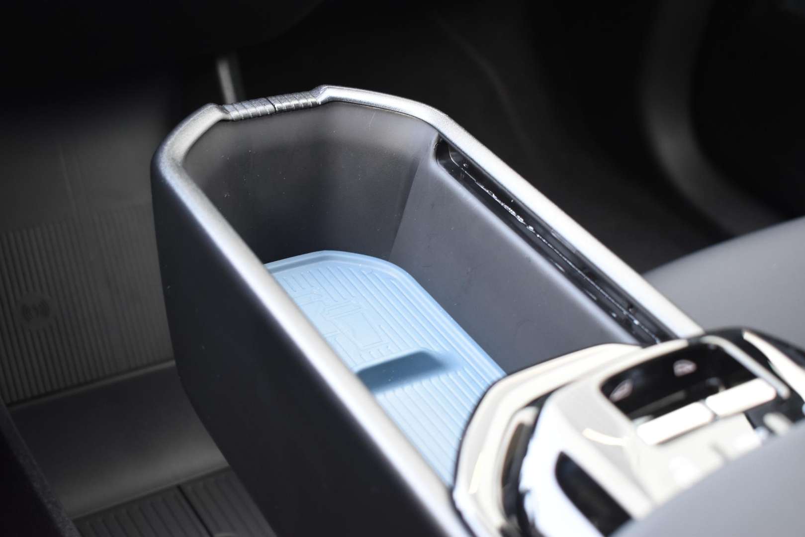 Volvo EX30 SINGLE MOTOR (EXTENDED RANGE) - 2026 - Joinsteer - #19