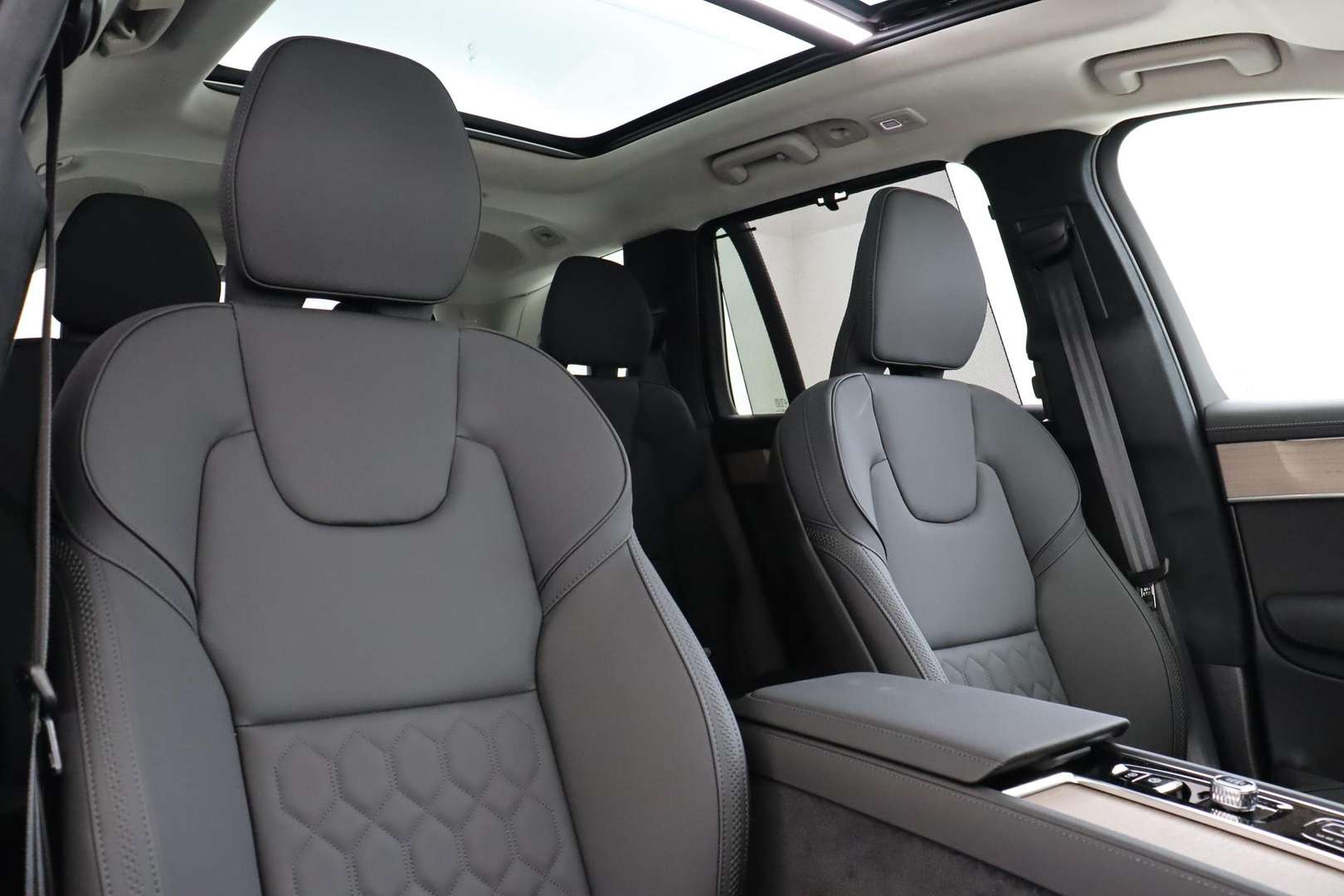 Volvo XC90 T8 Recharge Ultimate - 2025 - Joinsteer - #11