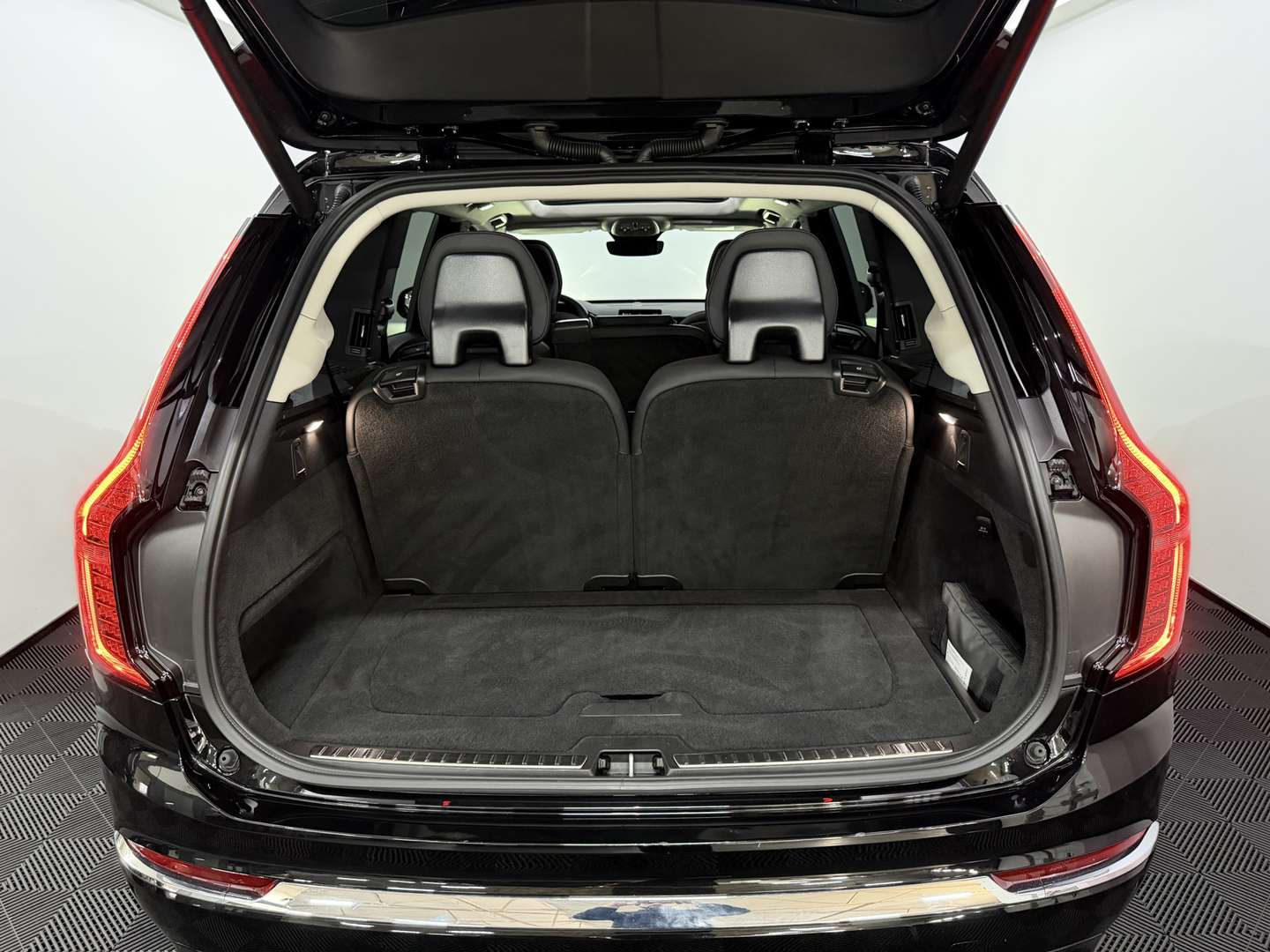 Volvo XC90 T8 Recharge Plus - 2025 - Joinsteer - #38