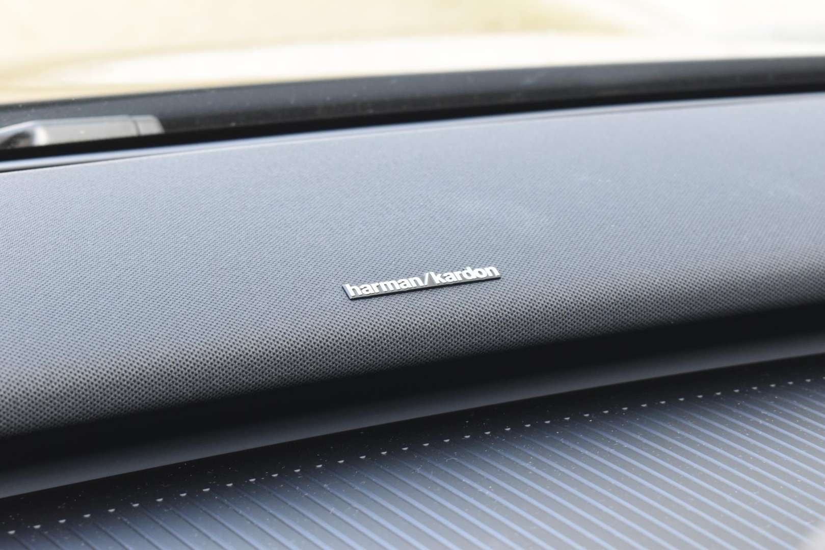 Volvo EX30 SINGLE MOTOR (EXTENDED RANGE) - 2026 - Joinsteer - #34