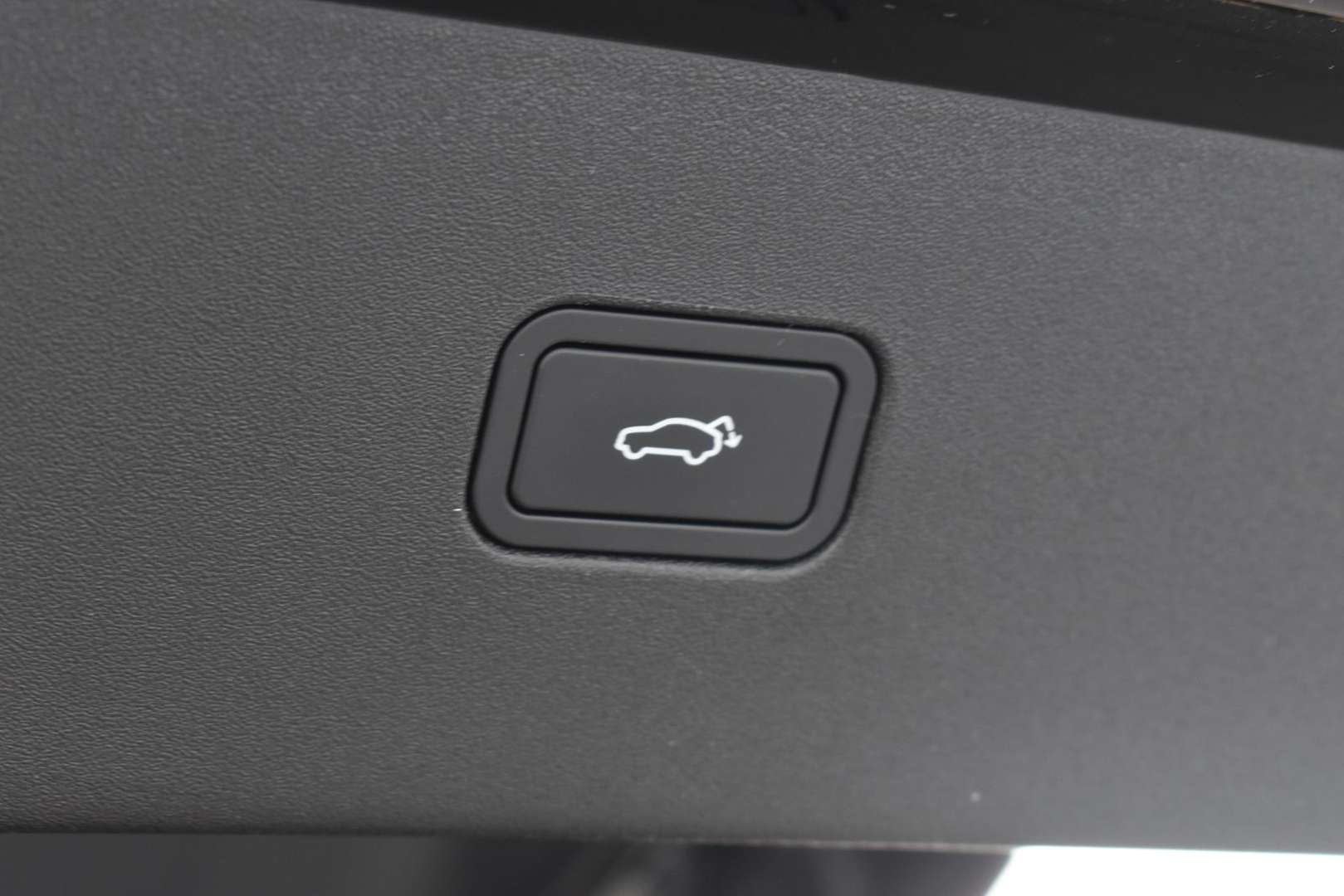 Volvo EX30 SINGLE MOTOR (EXTENDED RANGE) - 2026 - Joinsteer - #37