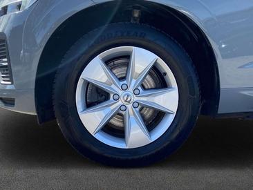 Volvo XC60 B4 Core — photo 7