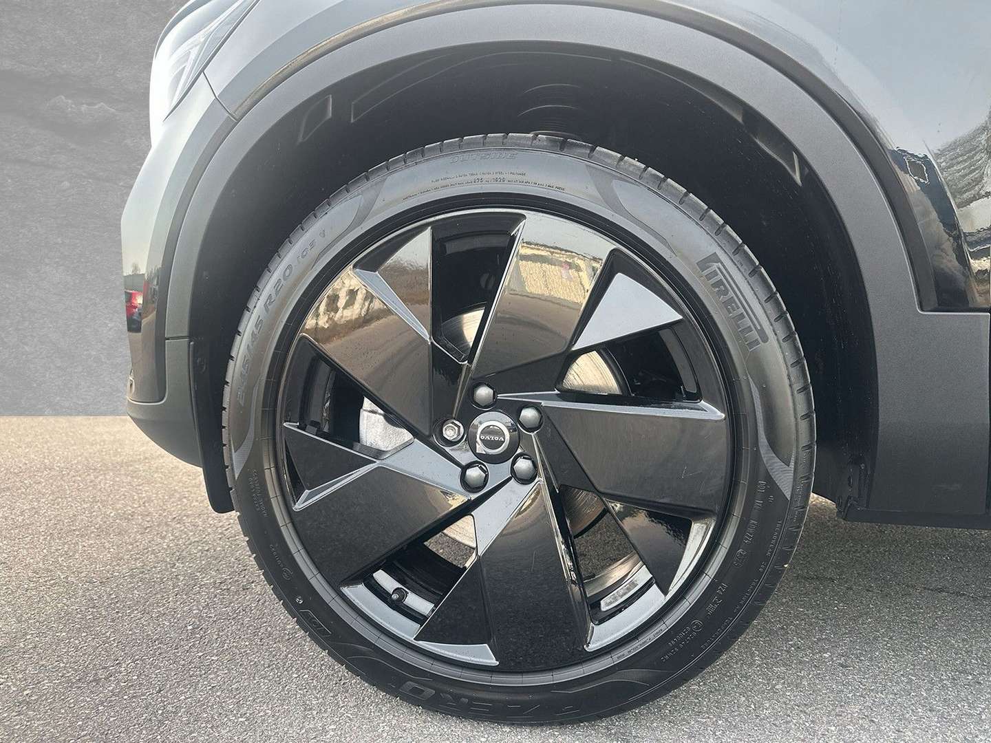 Volvo XC40 B3 Plus - 2025 - Joinsteer - #1