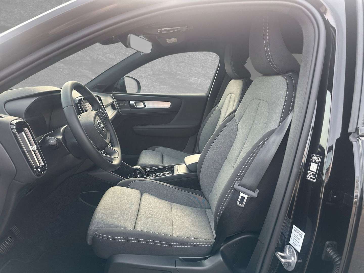 Volvo XC40 B3 Plus - 2025 - Joinsteer - #2