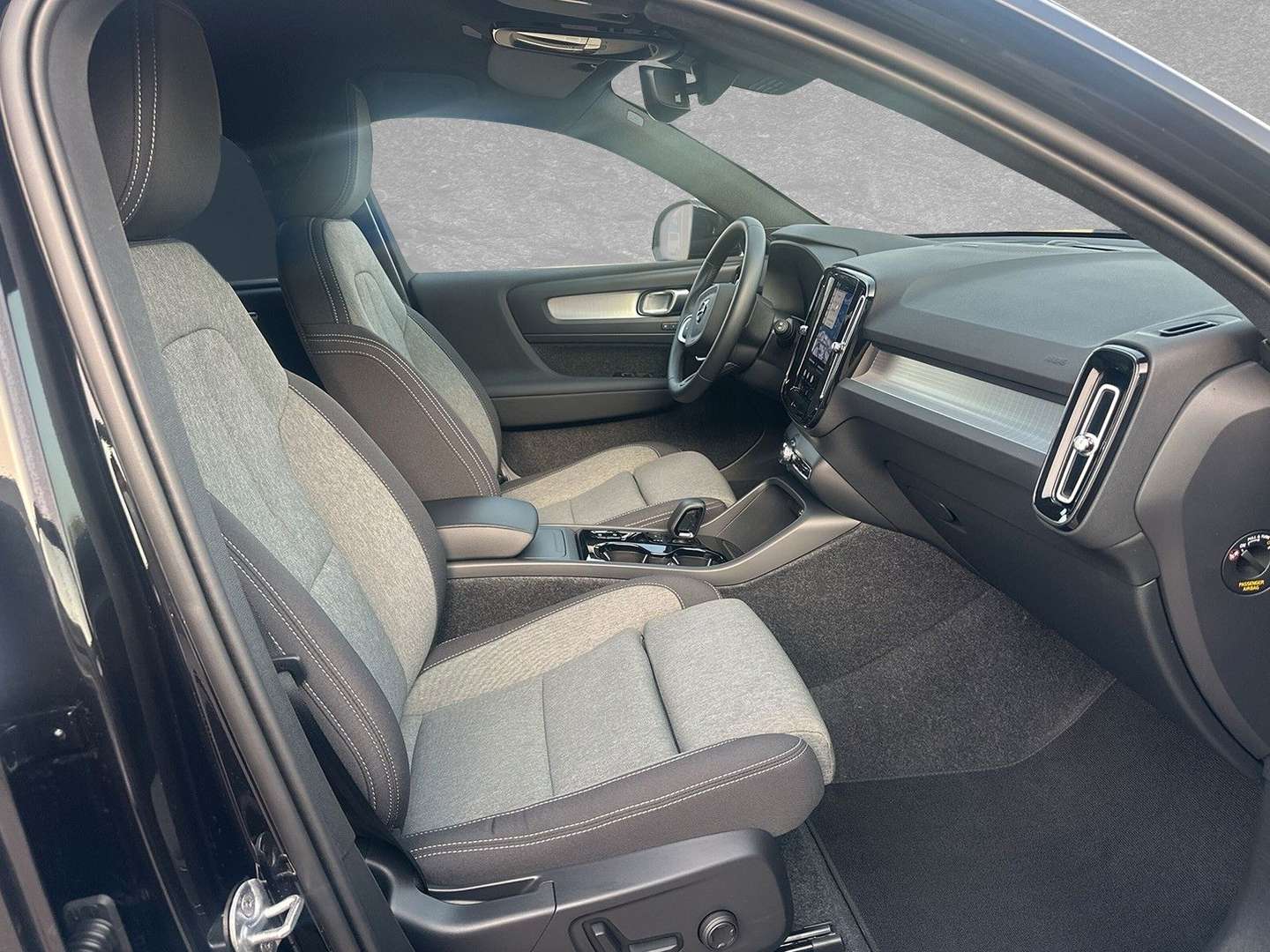 Volvo XC40 B3 Plus - 2025 - Joinsteer - #3