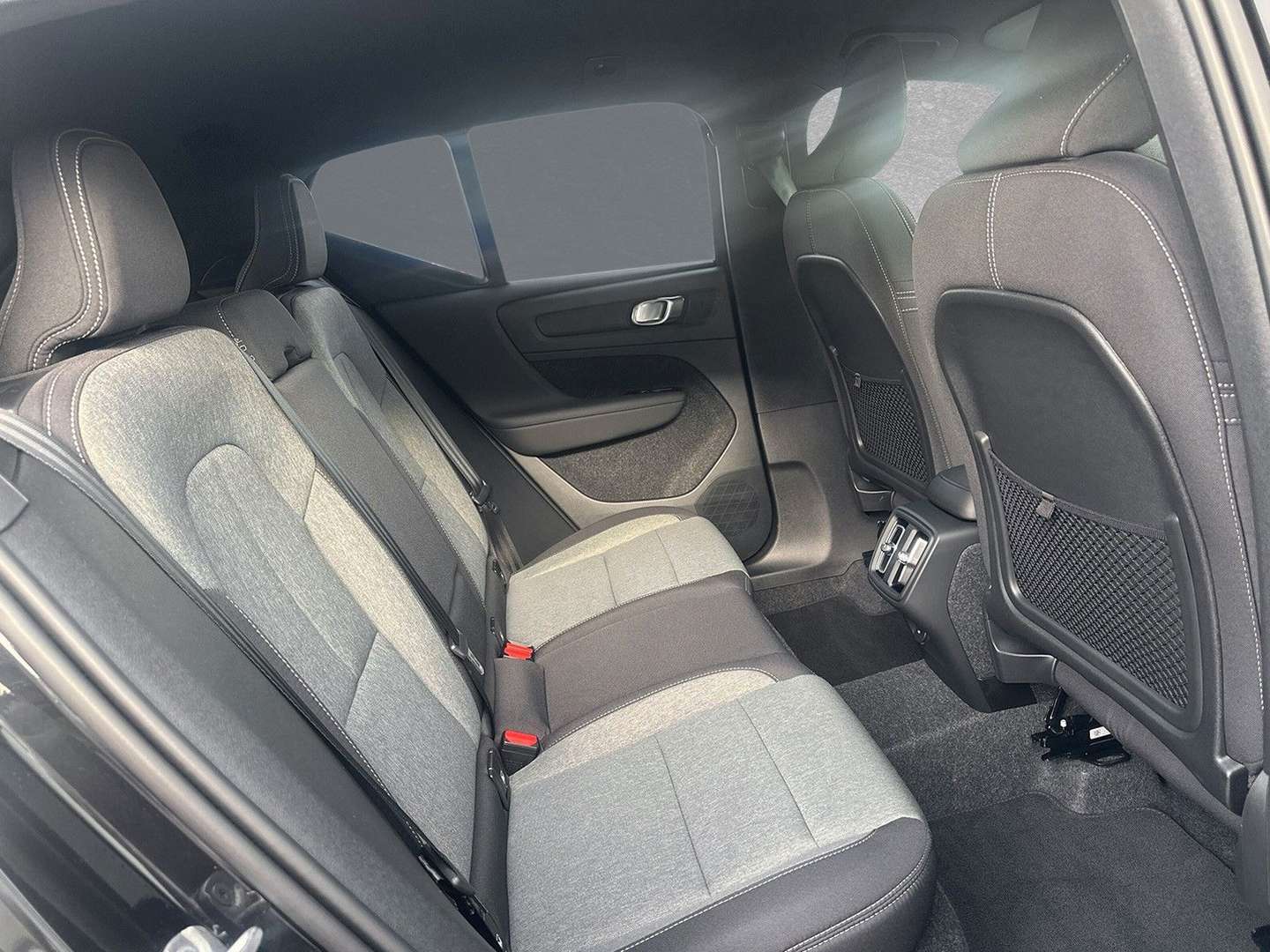 Volvo XC40 B3 Plus - 2025 - Joinsteer - #4