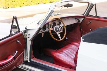 Porsche 356 SC — photo 8