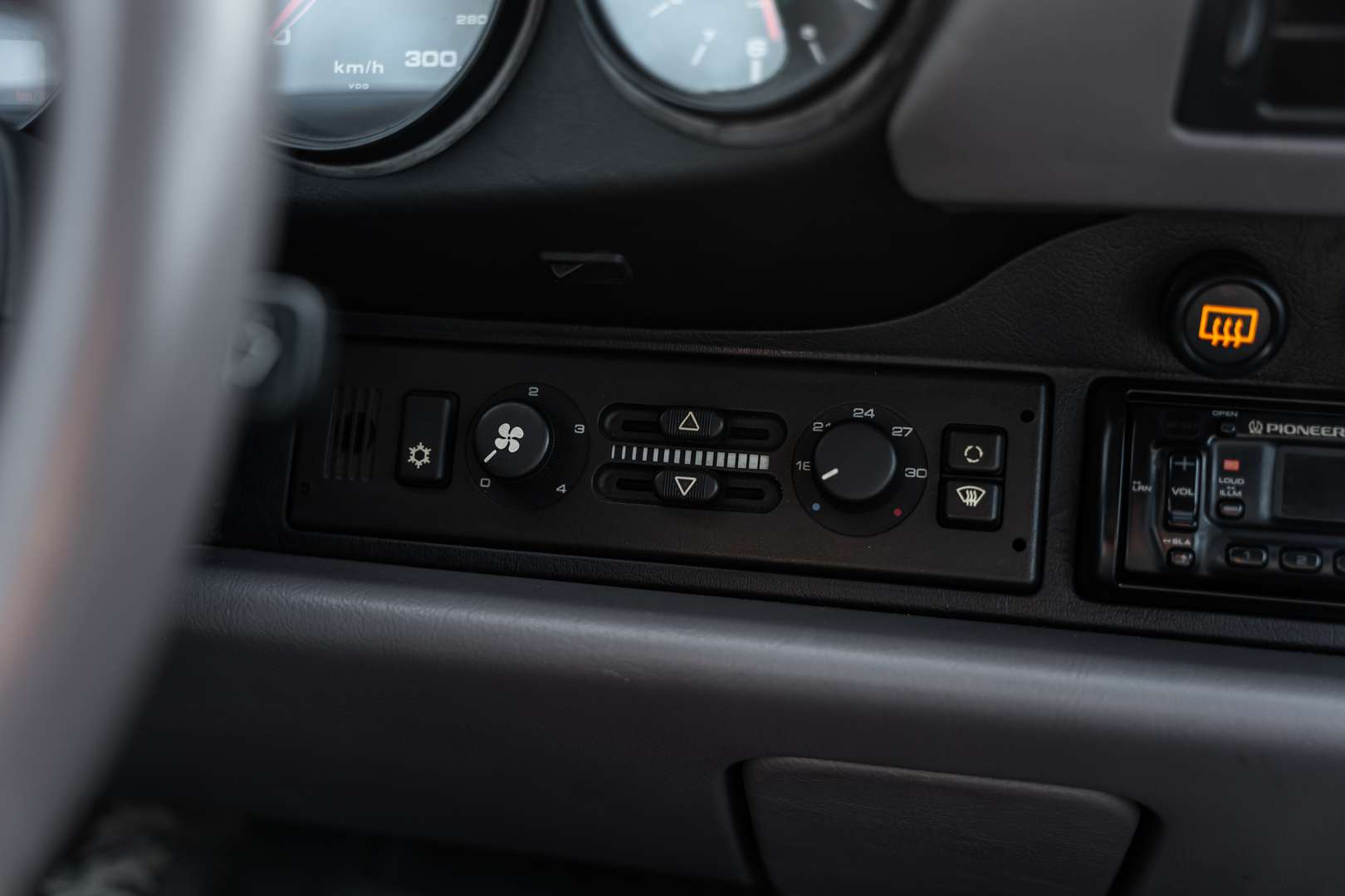 Porsche 964 CARRERA 4 - 1994 - Joinsteer - #29