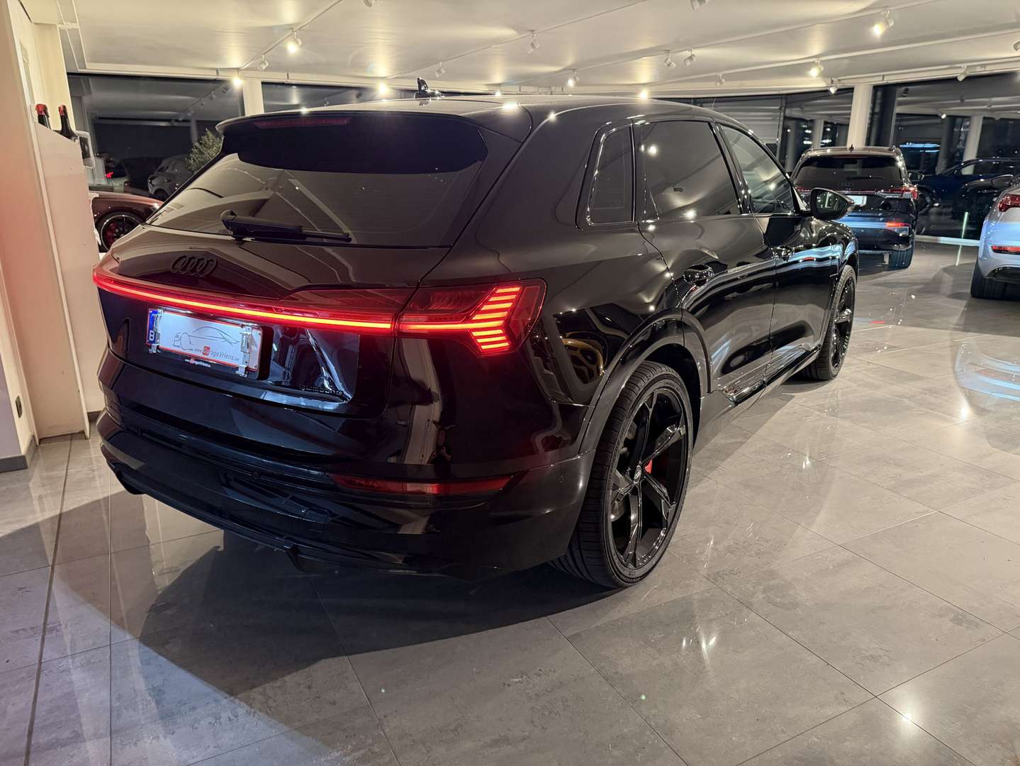 Audi Q8 E-tron S Line Full Black Pack - 2022 - Joinsteer - #13