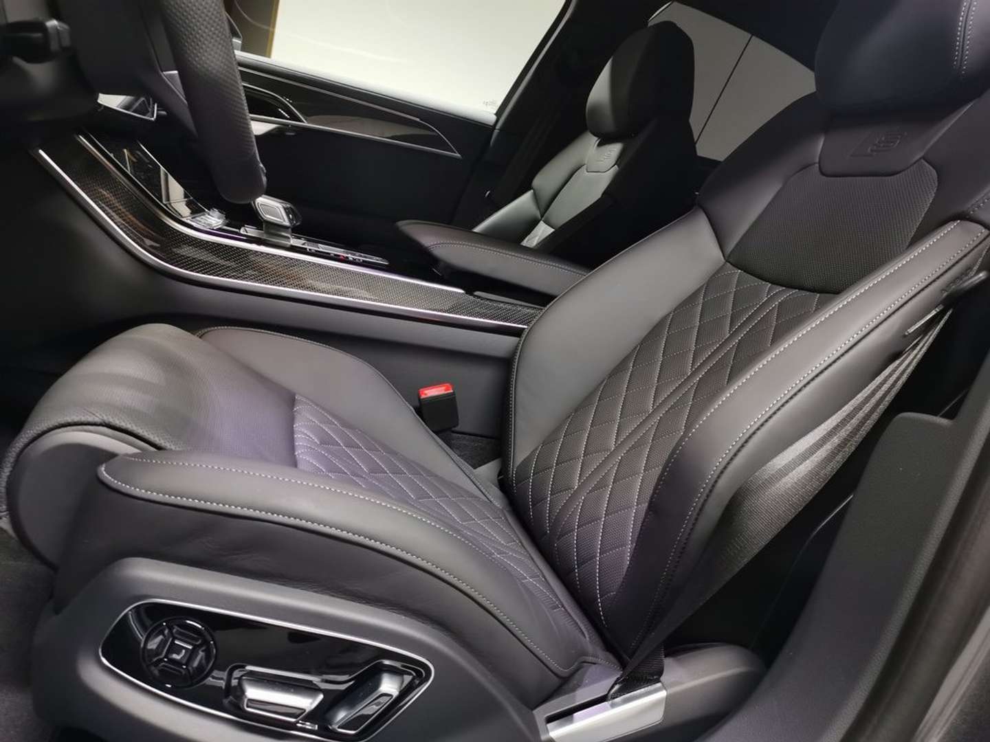 Audi A8 S Line Audi Exclusive - 2026 - Joinsteer - #12