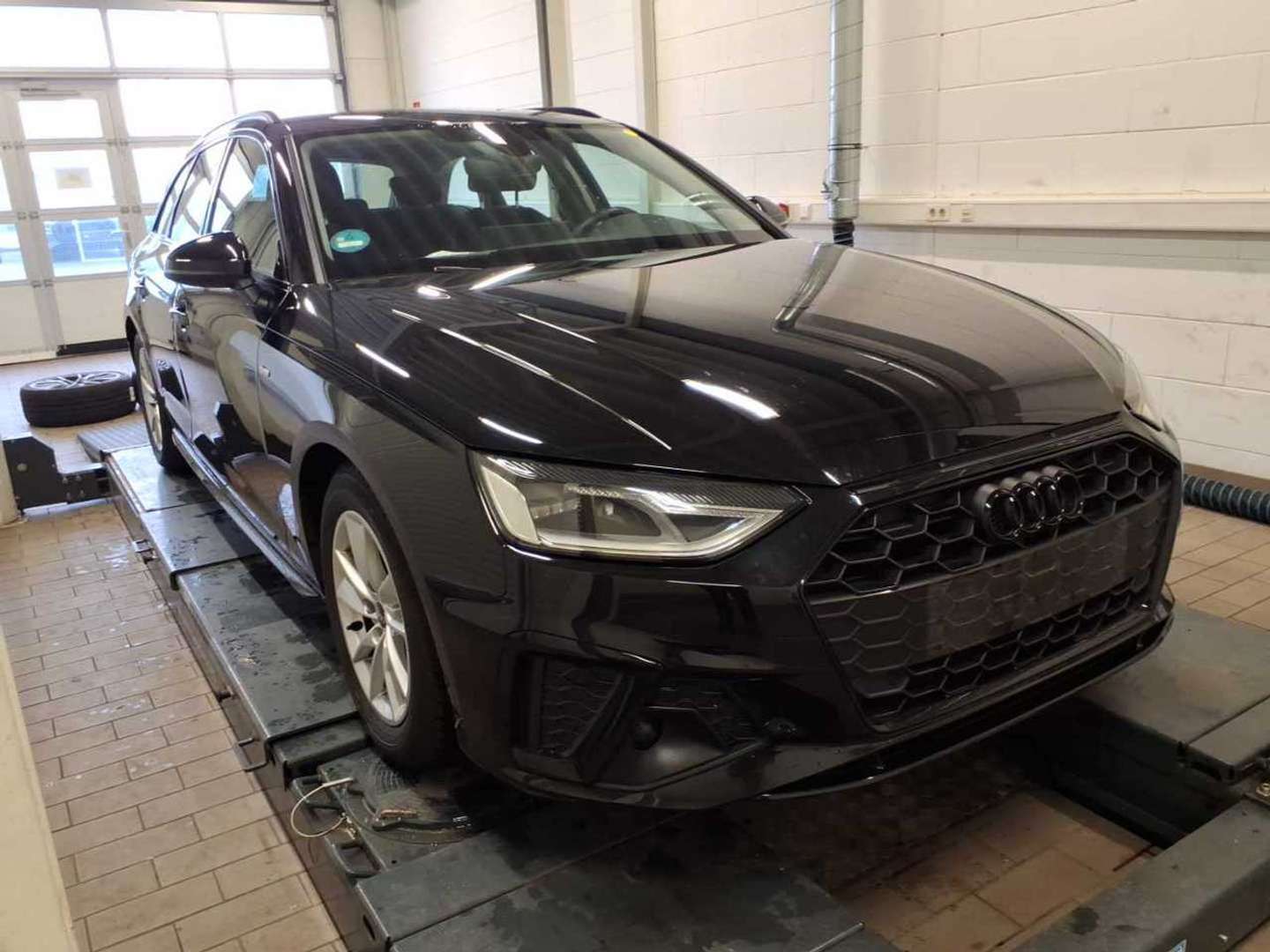 Audi A4 S Line Business 35 TDI - 2022 - Joinsteer - #2