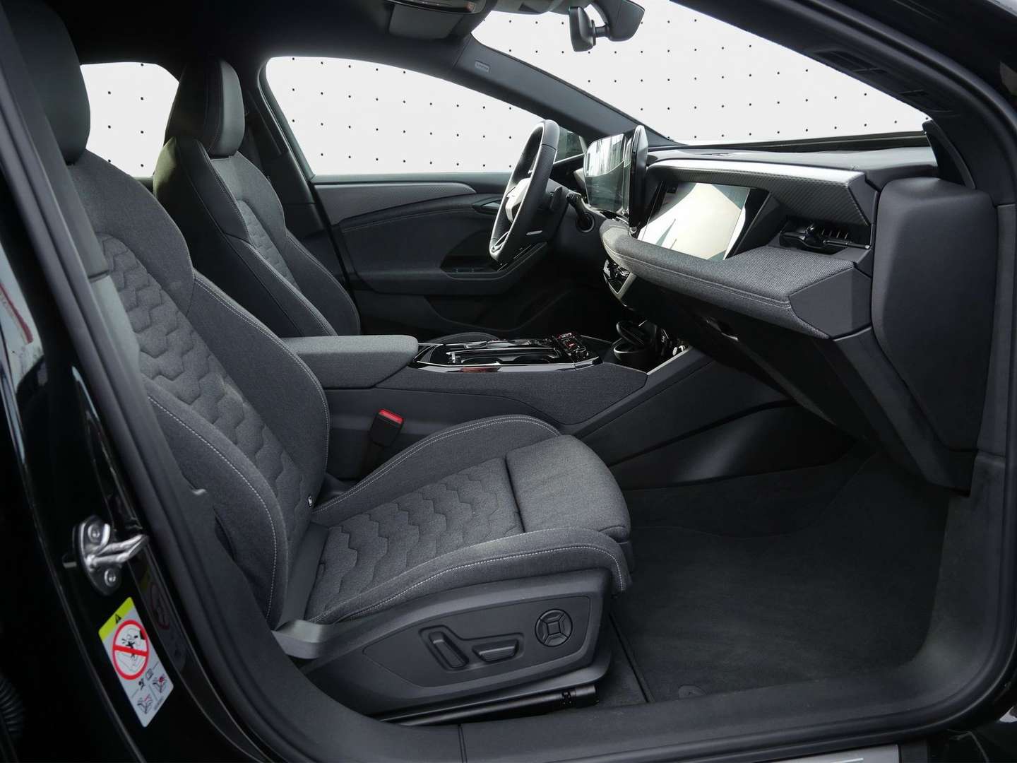 Audi A6 E-tron S Line Performance - 2025 - Joinsteer - #3