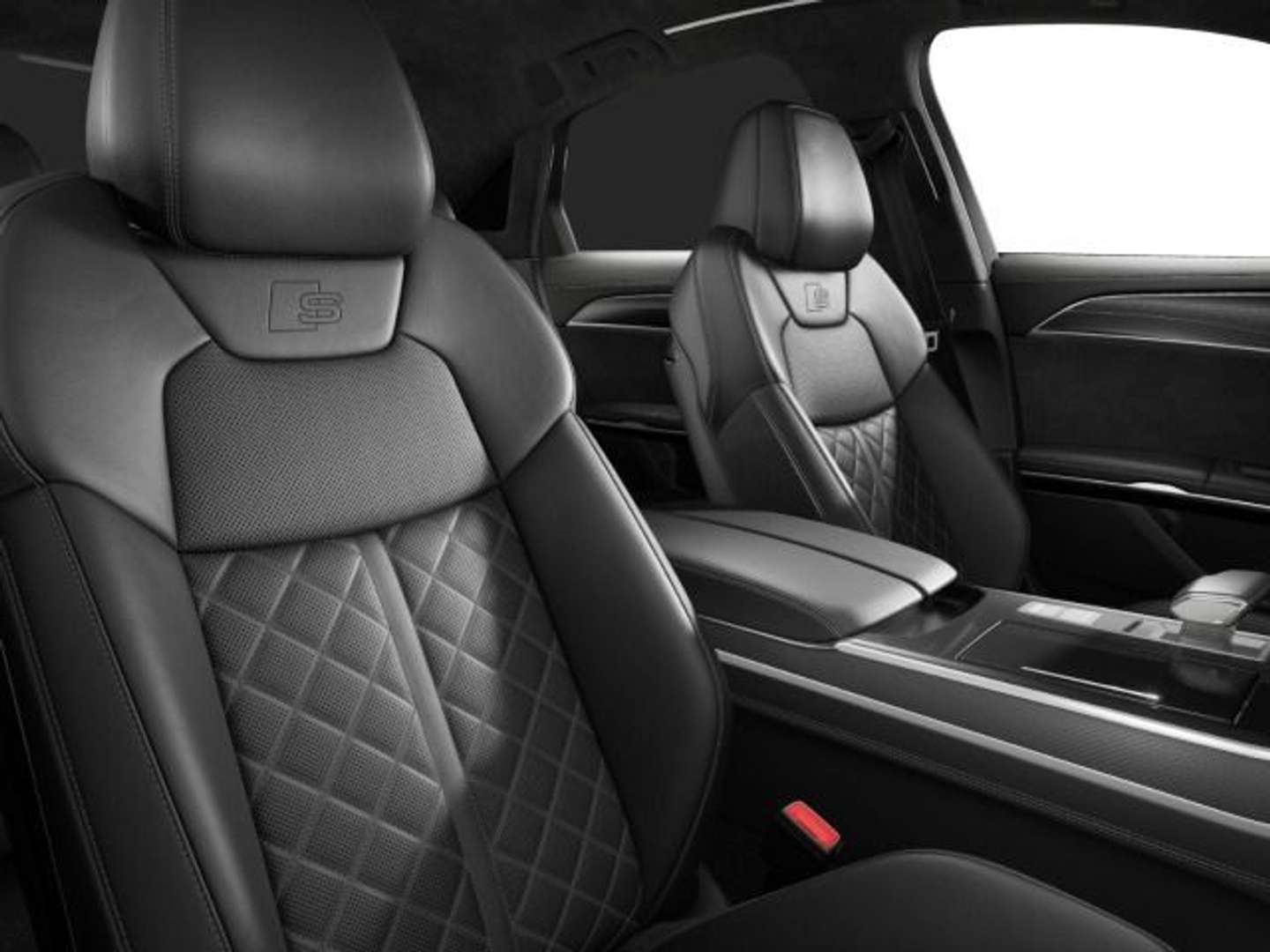 Audi A8 S Line 60 TFSI E - 2024 - Joinsteer - #10