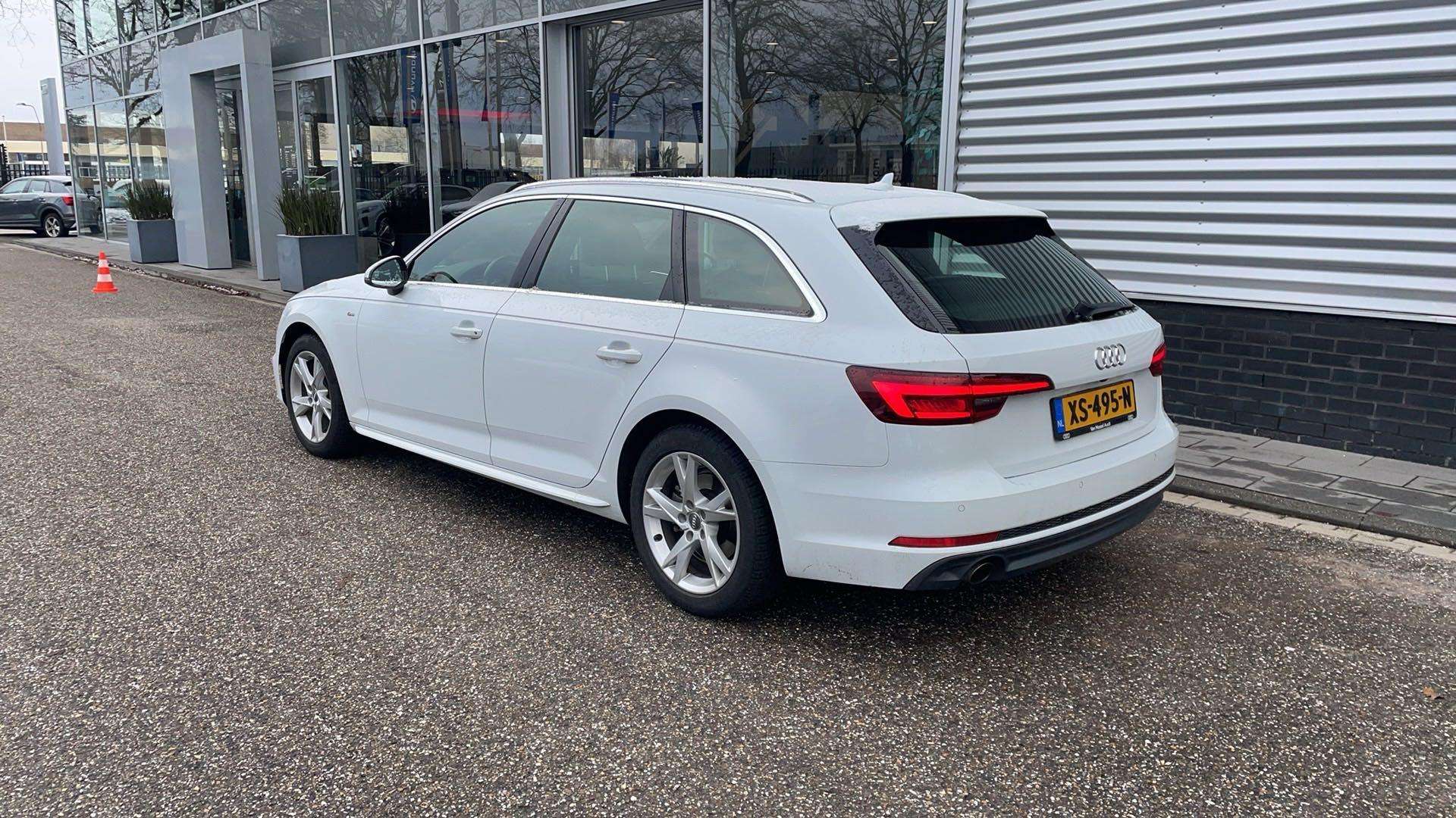 Audi A4 S Line Black Edition 30 TFSI - 2018 - Joinsteer - #2