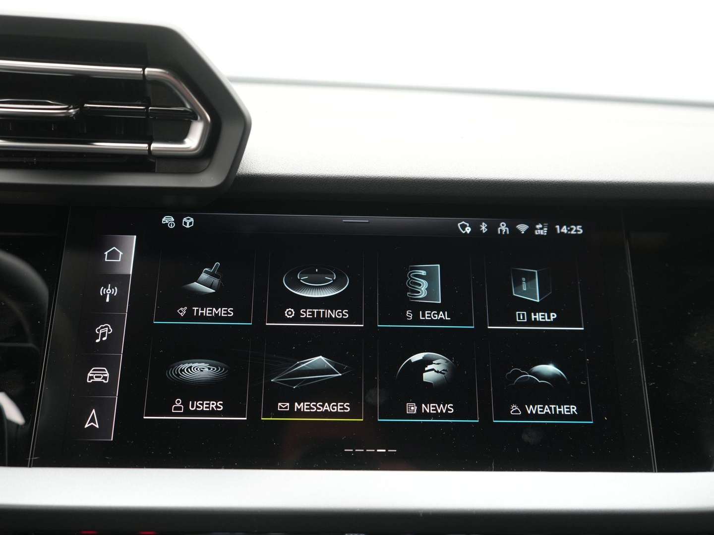 Audi A3 Sportback S Line 40 TFSI E - 2025 - Joinsteer - #23